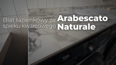 blat łazienkowy z otworem na umywalkę podwieszaną ze spieku kwarcowego Arabescato Naturale