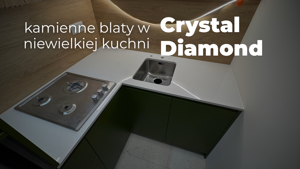 kuchnia w kawalerce wykończona blatami z konglomeratu Cyrstal Diamond
